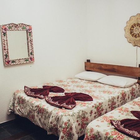 Pousada Cortina De Folhas チラデンテス エクステリア 写真